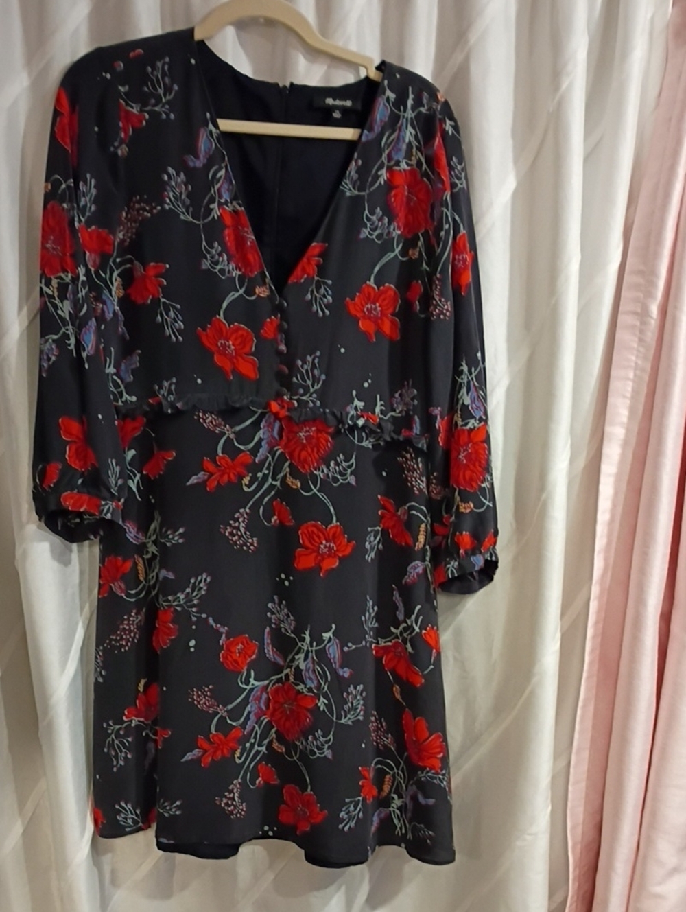 Madewell Black Dress with Red and Blue Floral Print Size 10 Silk